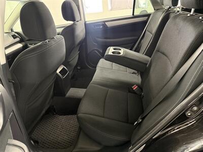 2017 Subaru Outback 2.5i Premium 2 OWNER   - Photo 13 - Portland, OR 97267