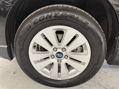 2017 Subaru Outback 2.5i Premium 2 OWNER   - Photo 21 - Portland, OR 97267