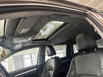 2018 Toyota Highlander XLE 2 OWNERS LOW MILES(73K)   - Photo 20 - Portland, OR 97267