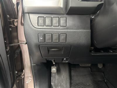 2018 Toyota Highlander XLE 2 OWNERS LOW MILES(73K)   - Photo 19 - Portland, OR 97267