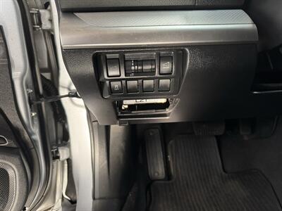 2017 Subaru Outback 2.5i Premium (LOW MILES) GREAT DEAL - Photo 17 - Portland, OR 97267
