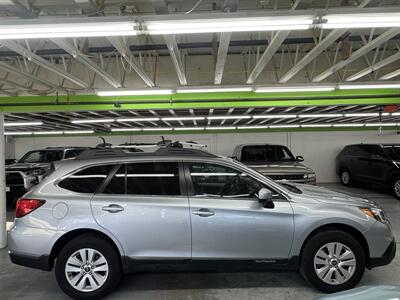 2017 Subaru Outback 2.5i Premium (LOW MILES) GREAT DEAL - Photo 7 - Portland, OR 97267