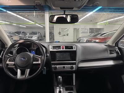 2017 Subaru Outback 2.5i Premium (LOW MILES) GREAT DEAL - Photo 8 - Portland, OR 97267