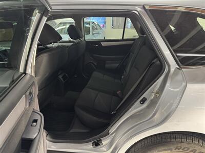 2017 Subaru Outback 2.5i Premium (LOW MILES) GREAT DEAL - Photo 12 - Portland, OR 97267