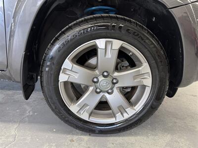 2010 Toyota RAV4 Sport 2OWNERS (48 SERVICE RECORDS)   - Photo 20 - Portland, OR 97267