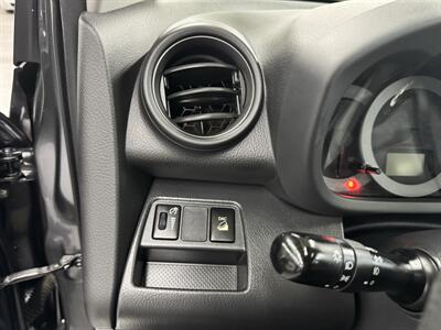 2010 Toyota RAV4 Sport 2OWNERS (48 SERVICE RECORDS)   - Photo 19 - Portland, OR 97267