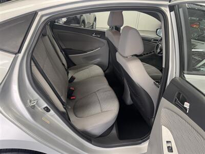 2013 Hyundai ACCENT GLS ONE OWNER/ LOW MILES (53k)   - Photo 13 - Portland, OR 97267