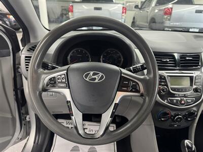 2013 Hyundai ACCENT GLS ONE OWNER/ LOW MILES (53k)   - Photo 9 - Portland, OR 97267