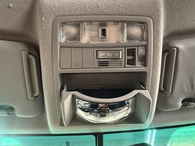 2012 Toyota Highlander Hybrid Limited 23 SERVICE   - Photo 21 - Portland, OR 97267