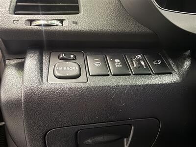 2012 Toyota Highlander Hybrid Limited 23 SERVICE   - Photo 16 - Portland, OR 97267