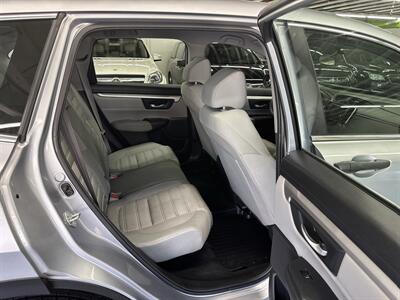 2018 Honda CR-V LX 2 OWNERS (LOW MILES 103K)   - Photo 15 - Portland, OR 97267