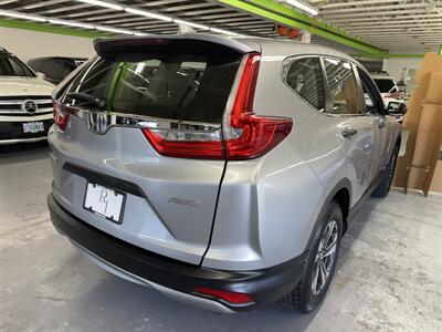 2018 Honda CR-V LX 2 OWNERS (LOW MILES 103K)   - Photo 6 - Portland, OR 97267