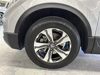 2018 Honda CR-V LX 2 OWNERS (LOW MILES 103K)   - Photo 18 - Portland, OR 97267