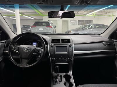 2016 Toyota Camry SE (20 SERVICE RECORDS) - Photo 10 - Portland, OR 97267
