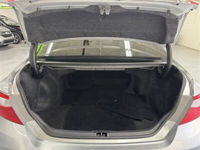 2016 Toyota Camry SE (20 SERVICE RECORDS) - Photo 7 - Portland, OR 97267