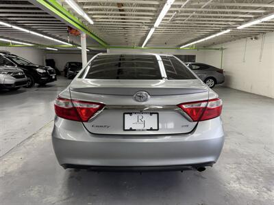 2016 Toyota Camry SE (20 SERVICE RECORDS) - Photo 5 - Portland, OR 97267
