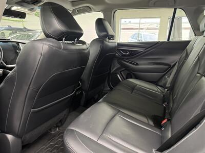 2020 Subaru Outback Limited XT 2OWNER LOW MILE 57K   - Photo 12 - Portland, OR 97267
