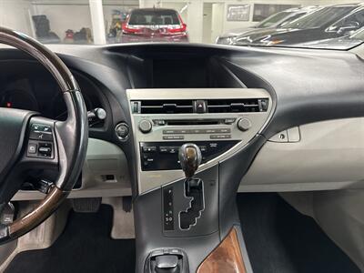 2010 Lexus RX 350 1 OWNER (22 SERVICE RECORDS)   - Photo 14 - Portland, OR 97267