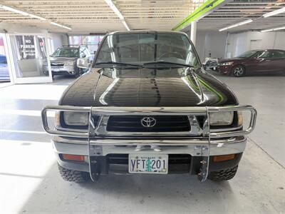 1996 Toyota Tacoma SR5 2dr SR5   - Photo 2 - Portland, OR 97267