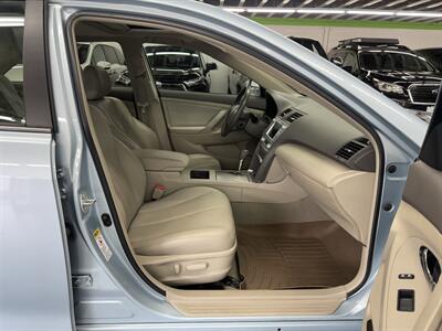 2008 Toyota Camry Hybrid LOW MILES (99K) - Photo 12 - Portland, OR 97267