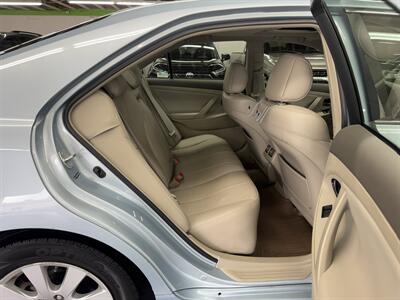 2008 Toyota Camry Hybrid LOW MILES (99K) - Photo 13 - Portland, OR 97267