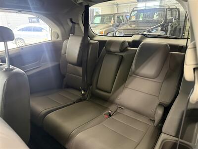 2012 Honda Odyssey Touring ONE OWNER  LOW MILE 73K   - Photo 19 - Portland, OR 97267