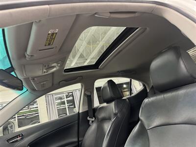 2008 Lexus IS 250   - Photo 17 - Portland, OR 97267