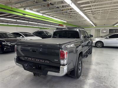 2021 Toyota Tacoma TRD Off-Road (1 OWNER) LONG BED LOW MILES 47K   - Photo 6 - Portland, OR 97267