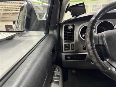 2011 Toyota Tundra Grade ONE OWNER LOW MILE 112K   - Photo 16 - Portland, OR 97267