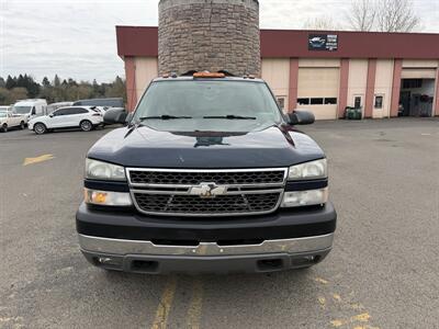 2005 Chevrolet Silverado 3500 Work Truck 4dr Crew Cab ONE OWNER   - Photo 2 - Portland, OR 97267