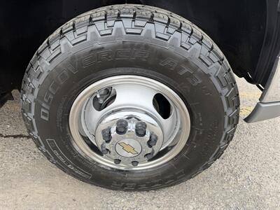 2005 Chevrolet Silverado 3500 Work Truck 4dr Crew Cab ONE OWNER   - Photo 19 - Portland, OR 97267