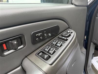 2005 Chevrolet Silverado 3500 Work Truck 4dr Crew Cab ONE OWNER   - Photo 17 - Portland, OR 97267