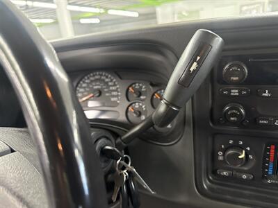 2005 Chevrolet Silverado 2500 LS LONG BED 4dr LOW MILE 109K   - Photo 22 - Portland, OR 97267