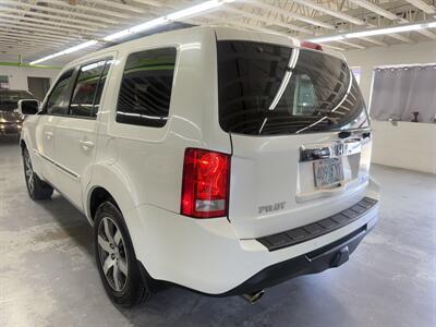 2012 Honda Pilot Touring/ TWO OWNERS/ LOW MILES 72K   - Photo 4 - Portland, OR 97267