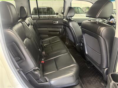 2012 Honda Pilot Touring/ TWO OWNERS/ LOW MILES 72K   - Photo 14 - Portland, OR 97267