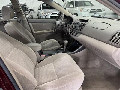 2002 Toyota Camry LE LOW MILES(29k) TWO OWNER   - Photo 13 - Portland, OR 97267