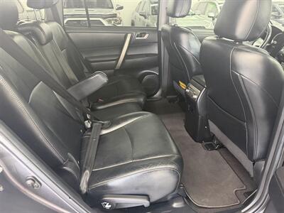 2011 Toyota Highlander SE LOW MILE 103K - Photo 16 - Portland, OR 97267