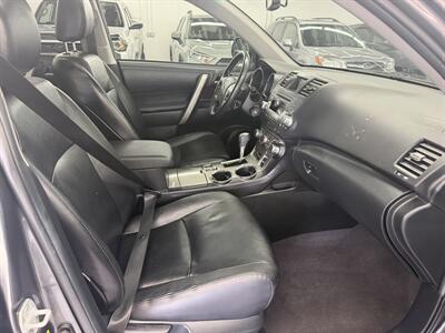 2011 Toyota Highlander SE LOW MILE 103K - Photo 15 - Portland, OR 97267