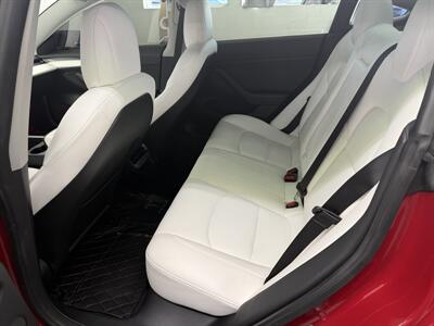 2022 Tesla Model 3 Performance   - Photo 11 - Portland, OR 97267
