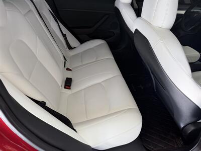2022 Tesla Model 3 Performance   - Photo 13 - Portland, OR 97267