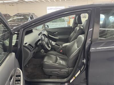 2010 Toyota Prius IV 2 OWNER 35 SERVICE RECORDS - Photo 11 - Portland, OR 97267