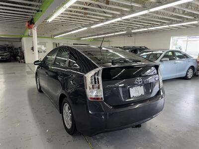 2010 Toyota Prius IV 2 OWNER 35 SERVICE RECORDS - Photo 6 - Portland, OR 97267