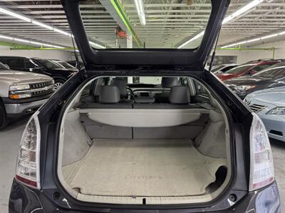 2010 Toyota Prius IV 2 OWNER 35 SERVICE RECORDS - Photo 18 - Portland, OR 97267