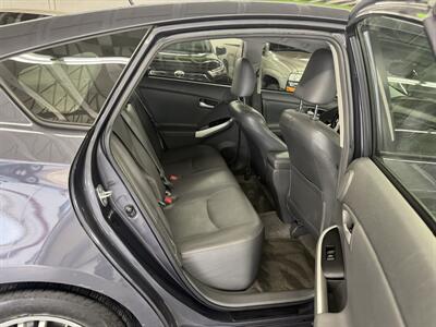 2010 Toyota Prius IV 2 OWNER 35 SERVICE RECORDS - Photo 14 - Portland, OR 97267