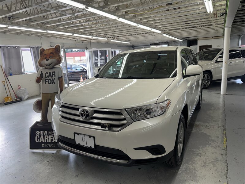 2012 Toyota Highlander 1 OWNER (22 SERVICE RECORDS)   - Photo 1 - Portland, OR 97267