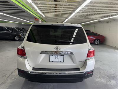 2012 Toyota Highlander 1 OWNER (22 SERVICE RECORDS)   - Photo 5 - Portland, OR 97267