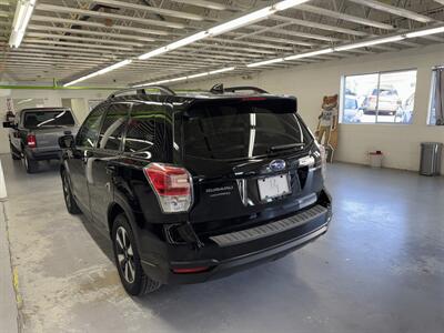 2017 Subaru Forester 2.5i Premium (26 SERVICE RECORDS) - Photo 4 - Portland, OR 97267