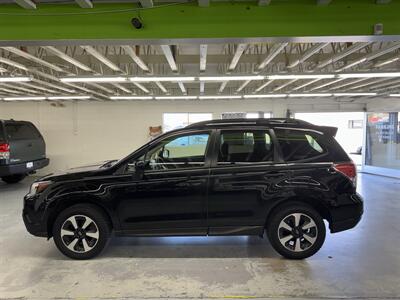 2017 Subaru Forester 2.5i Premium (26 SERVICE RECORDS) - Photo 8 - Portland, OR 97267