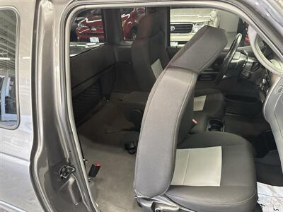 2006 Ford Ranger XL 2 OWNERS (LOW MILES 62K)   - Photo 13 - Portland, OR 97267