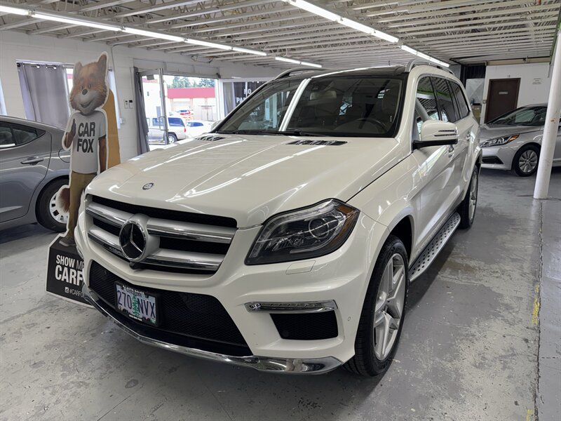 2015 Mercedes-Benz GL 550 4MATIC LOW MILES 68k (2 OWNERS)   - Photo 1 - Portland, OR 97267